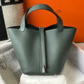 HERMES picotin lock 22 grass green togo shw